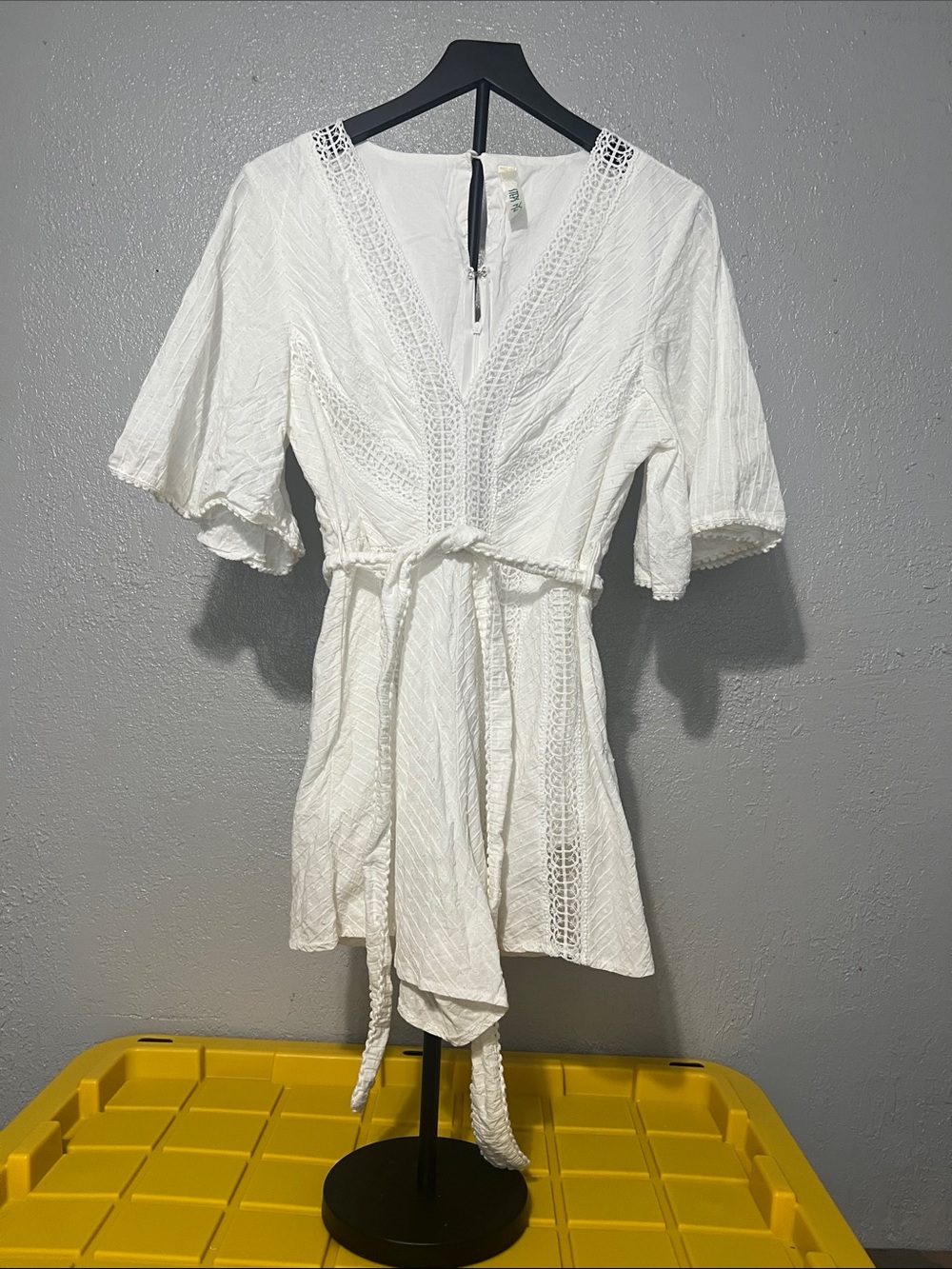 Women’s White Lace-Trim V-Neck Romper